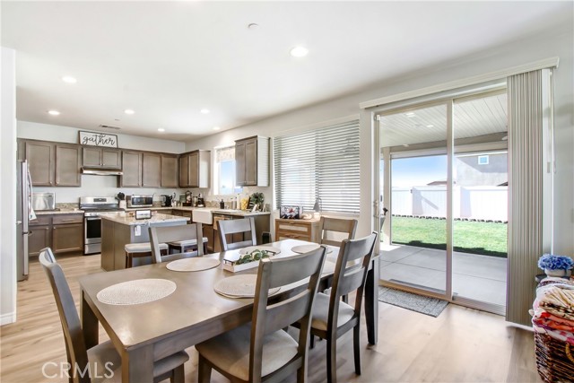 Detail Gallery Image 6 of 20 For 1555 Peridot, Beaumont,  CA 92223 - 3 Beds | 2/1 Baths