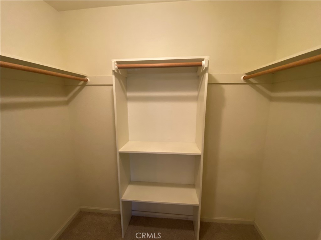 https://media.crmls.org/medias/391aceea-0775-4ae1-a1e9-929da263e01a.jpg?preset=X-Large