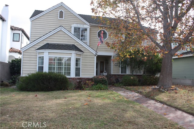 Detail Gallery Image 1 of 7 For 518 Eucalyptus Dr, El Segundo,  CA 90245 - 4 Beds | 2/1 Baths