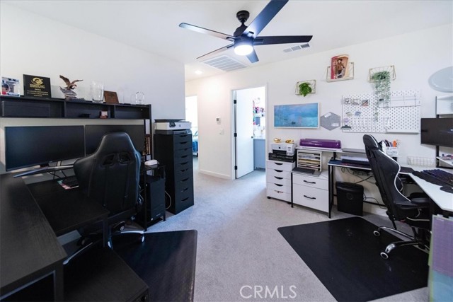 35246 Blossom, Fallbrook CA: https://media.crmls.org/medias/391b429a-dc5f-49f7-baa1-90cd08fb41c3.jpg