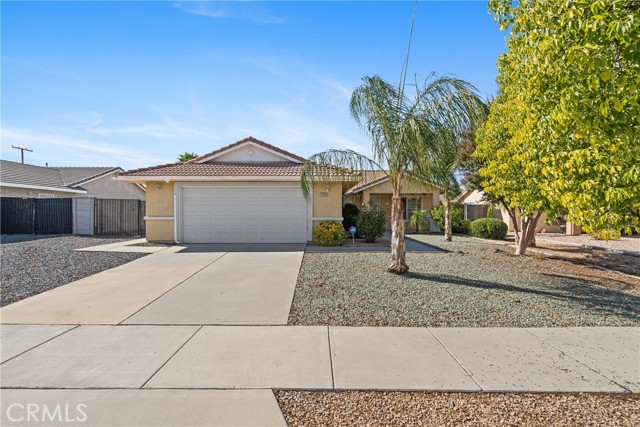 Detail Gallery Image 1 of 35 For 1245 Auburn St, Hemet,  CA 92545 - 3 Beds | 2 Baths