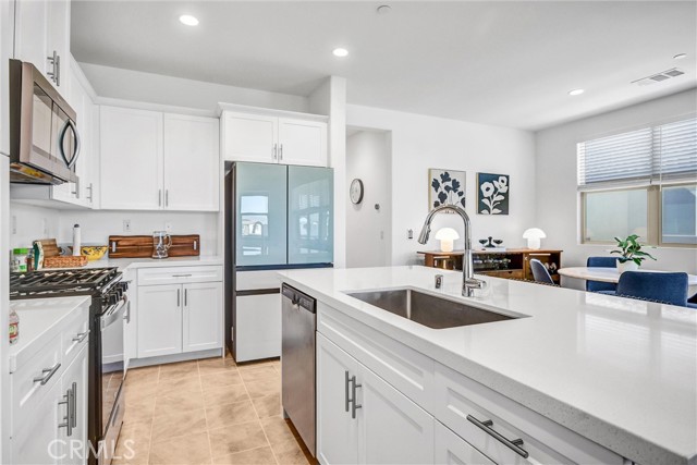 Detail Gallery Image 15 of 28 For 4211 E Malagon Privado #66,  Ontario,  CA 91761 - 2 Beds | 2 Baths