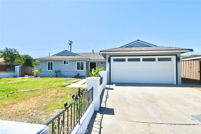 Detail Gallery Image 2 of 22 For 10382 Morningside Dr, Garden Grove,  CA 92843 - 4 Beds | 2 Baths
