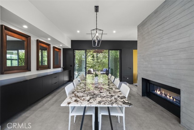 Detail Gallery Image 9 of 53 For 18177 Knoll Hill, Granada Hills,  CA 91344 - 4 Beds | 4/1 Baths