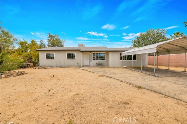 73355 Sun Valley Drive, 29 Palms CA: https://media.crmls.org/medias/391cac5e-eec6-457b-8fbc-e7ed1d41e769.jpg