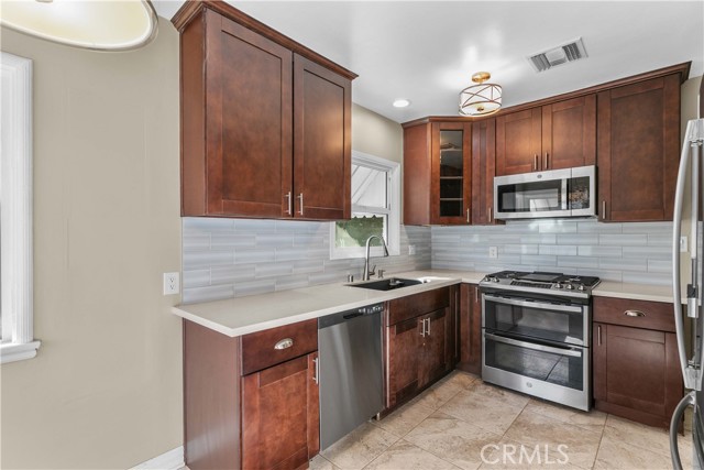 Detail Gallery Image 21 of 37 For 7310 Summitrose St, Tujunga,  CA 91042 - 3 Beds | 2 Baths