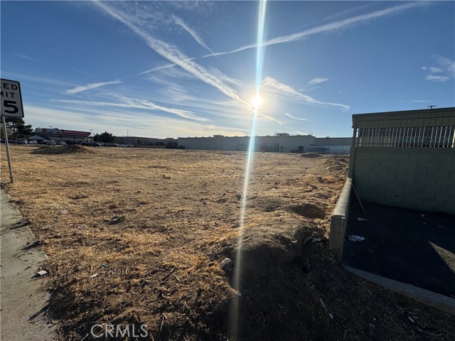 43525 Gadsden Avenue, Lancaster, California 93534, ,Land,For Sale,43525 Gadsden Avenue,CRIN24224994