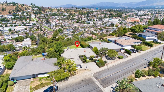 801 S Bradshawe Avenue, Monterey Park CA: https://media.crmls.org/medias/391db18f-aba4-4490-bf98-2236dfe82503.jpg