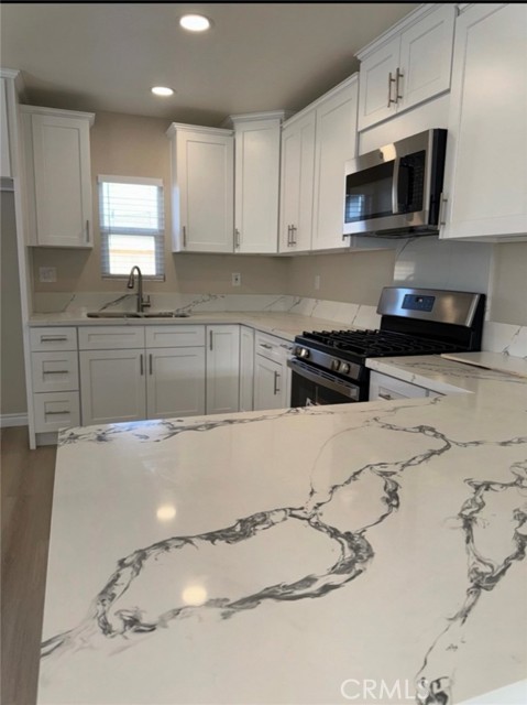 Detail Gallery Image 8 of 11 For Address Is Not Disclosed, Chino,  CA 91710 - 2 Beds | 1 Baths