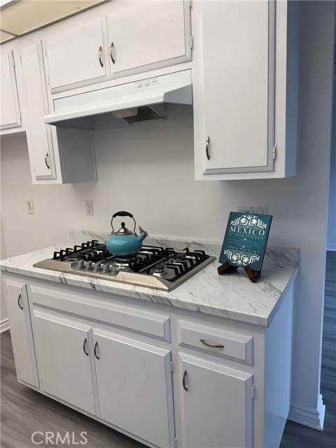 Detail Gallery Image 8 of 17 For 2539 E Ward Terrace, Anaheim,  CA 92806 - 1 Beds | 1 Baths