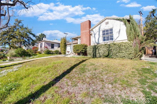 3513 Danny Drive photo 4
