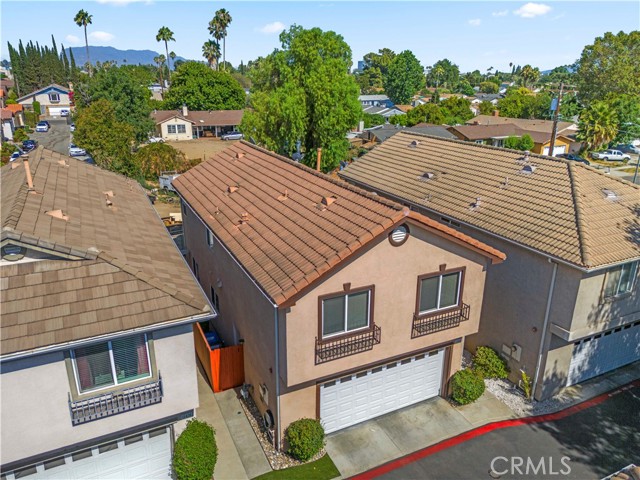 Detail Gallery Image 3 of 57 For 8554 Burnet Ave #144,  North Hills,  CA 91343 - 3 Beds | 3 Baths