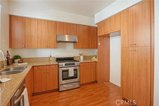 Detail Gallery Image 23 of 70 For 347 E Memory, Santa Ana,  CA 92705 - 4 Beds | 2/1 Baths