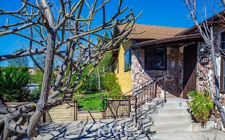 Detail Gallery Image 3 of 16 For 3527 Fairchild, La Crescenta,  CA 91214 - 4 Beds | 2 Baths