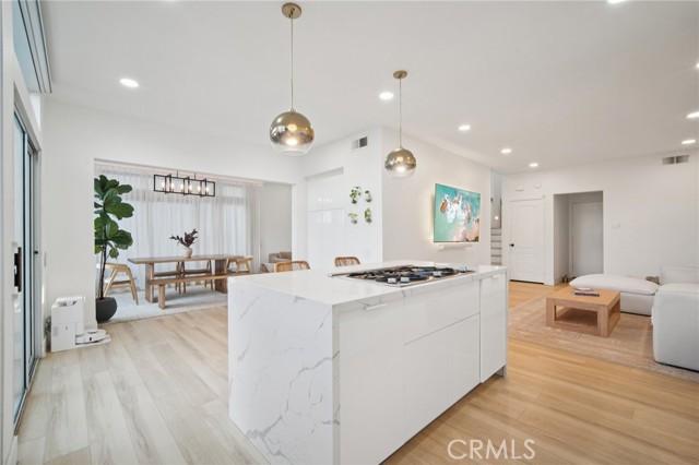 Detail Gallery Image 15 of 30 For 52 via Andorra, Coto de Caza,  CA 92679 - 3 Beds | 2/1 Baths