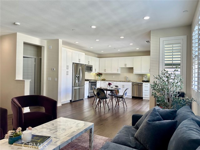 Detail Gallery Image 27 of 41 For 28 Poppy, Lake Forest,  CA 92630 - 2 Beds | 2 Baths