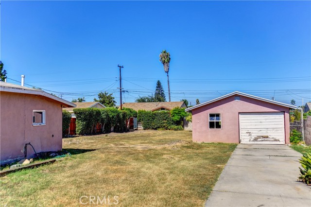 11111 Colima Rd., Whittier CA: https://media.crmls.org/medias/3924a716-4e86-4107-997c-cf9fe3f4cabf.jpg