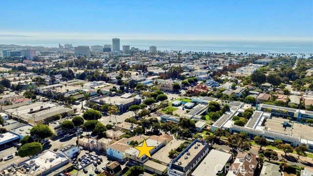 Detail Gallery Image 33 of 35 For 725 9th St #1,  Santa Monica,  CA 90402 - 3 Beds | 2 Baths