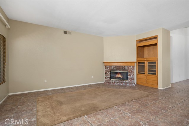 24329 Corte Aldalano, Murrieta CA: https://media.crmls.org/medias/39260f1d-0c99-462b-9e1f-2ee024bb6fe4.jpg