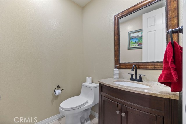 Detail Gallery Image 19 of 40 For 39396 Shree, Temecula,  CA 92591 - 4 Beds | 3/1 Baths