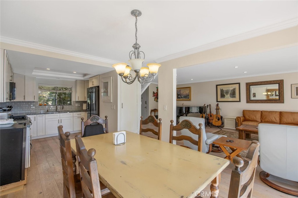 MLS #SR25260294 image #10