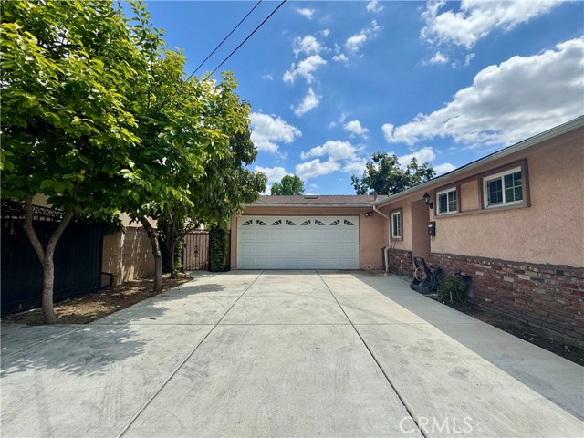 5323 Golden West Avenue, Temple City CA: https://media.crmls.org/medias/3926c62f-c60b-4b54-87e4-aabaee5a2300.jpg