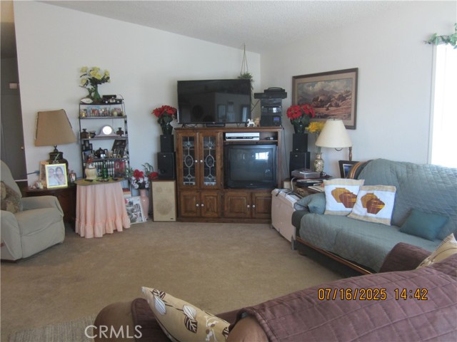 Detail Gallery Image 4 of 24 For 3420 Bent Tree Dr, Santa Maria,  CA 93455 - 2 Beds | 2 Baths