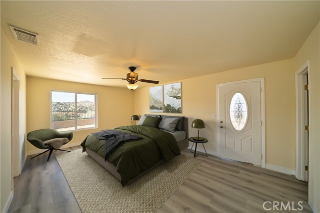 Detail Gallery Image 7 of 18 For 3148 Snow Ct, Pinon Hills,  CA 92372 - 4 Beds | 4 Baths