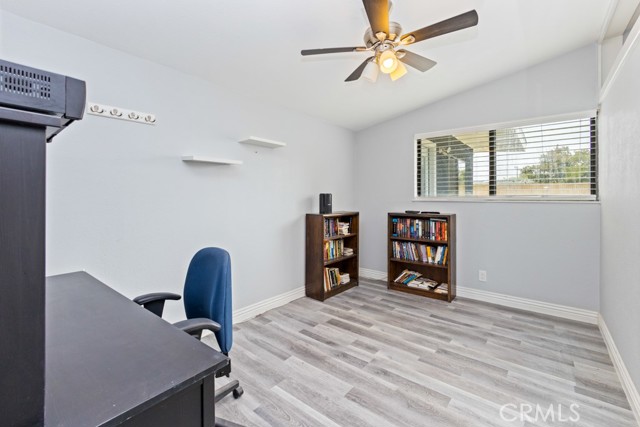 Detail Gallery Image 13 of 31 For 2232 Anaheim Ave, Costa Mesa,  CA 92627 - 4 Beds | 2 Baths