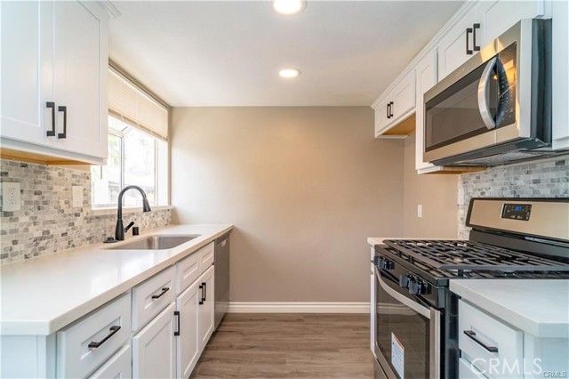 Detail Gallery Image 2 of 19 For 1251 S Meadow Ln #166,  Colton,  CA 92324 - 2 Beds | 2 Baths