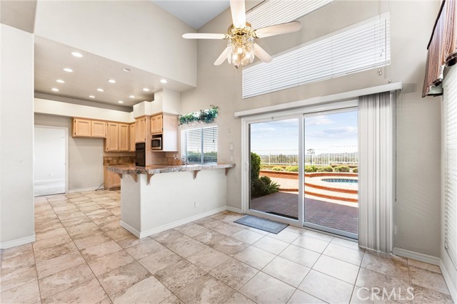 21881 Via Del Lago, Trabuco Canyon CA: https://media.crmls.org/medias/392849bf-7f91-4930-8d62-a1abad5c4b6a.jpg