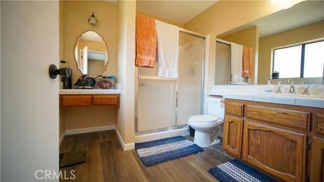 Detail Gallery Image 5 of 9 For 29320 Longhorn Dr, Canyon Lake,  CA 92587 - 3 Beds | 2 Baths