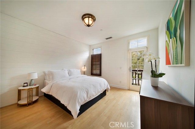 Detail Gallery Image 8 of 29 For 2741 Bungalow Pl, Corona Del Mar,  CA 92625 - 2 Beds | 2 Baths