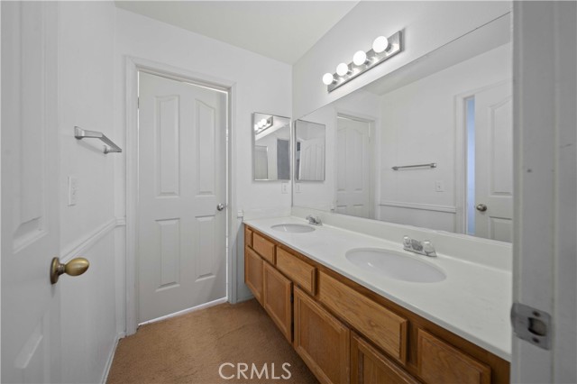 39829 Gorham Lane, Palmdale CA: https://media.crmls.org/medias/3929fcd7-54ec-45f6-8151-c1a620717352.jpg