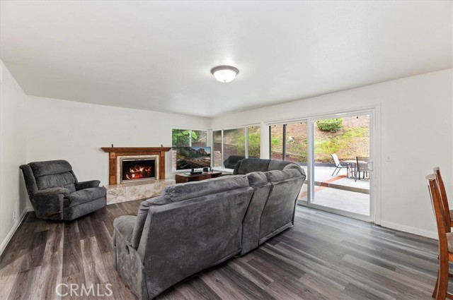 Detail Gallery Image 16 of 47 For 265 S Leandro St, Anaheim,  CA 92807 - 4 Beds | 2/1 Baths