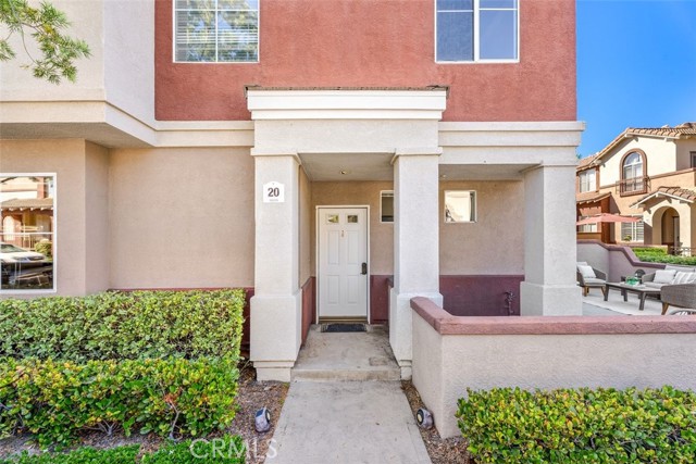 Detail Gallery Image 1 of 1 For 20 Anacapa Ct, Lake Forest,  CA 92610 - 3 Beds | 2/1 Baths