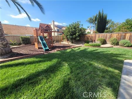 Detail Gallery Image 25 of 28 For 24095 Fuschia Ct, Murrieta,  CA 92562 - 3 Beds | 2 Baths