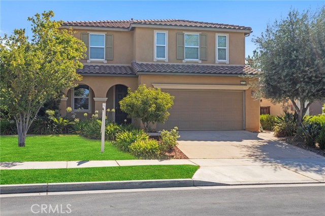 38780 Amateur Way, Beaumont CA: https://media.crmls.org/medias/392c0b9a-c985-4b11-acdc-3c48be0532f8.jpg