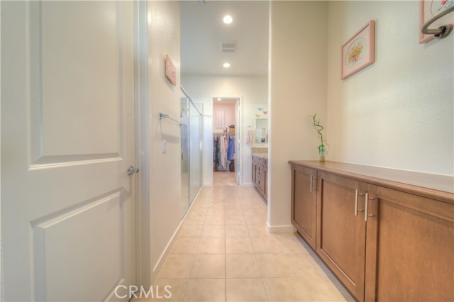 Detail Gallery Image 9 of 34 For 26706 Nephrite Cir, Menifee,  CA 92584 - 2 Beds | 2 Baths