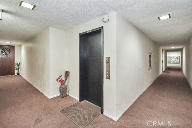 Detail Gallery Image 12 of 34 For 6124 Buckingham, Culver City,  CA 90230 - 1 Beds | 1 Baths