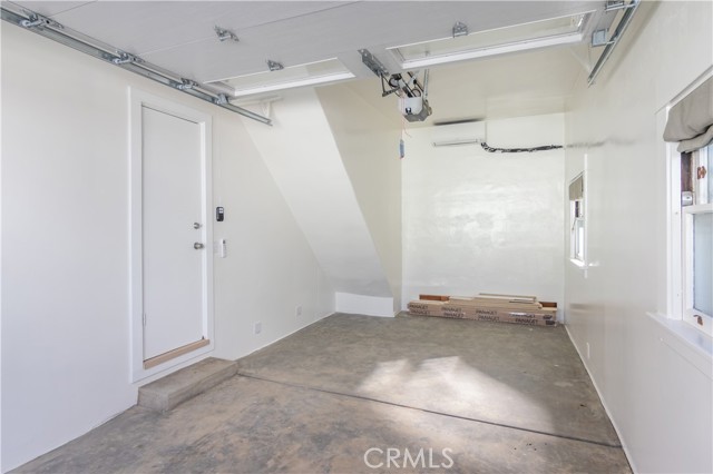 Detail Gallery Image 38 of 38 For 243 Windward, Venice,  CA 90291 - 2 Beds | 2 Baths