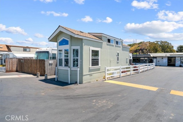 Detail Gallery Image 5 of 33 For 500 Atascadero Rd. Spc H1, Morro Bay,  CA 93442 - 1 Beds | 1 Baths