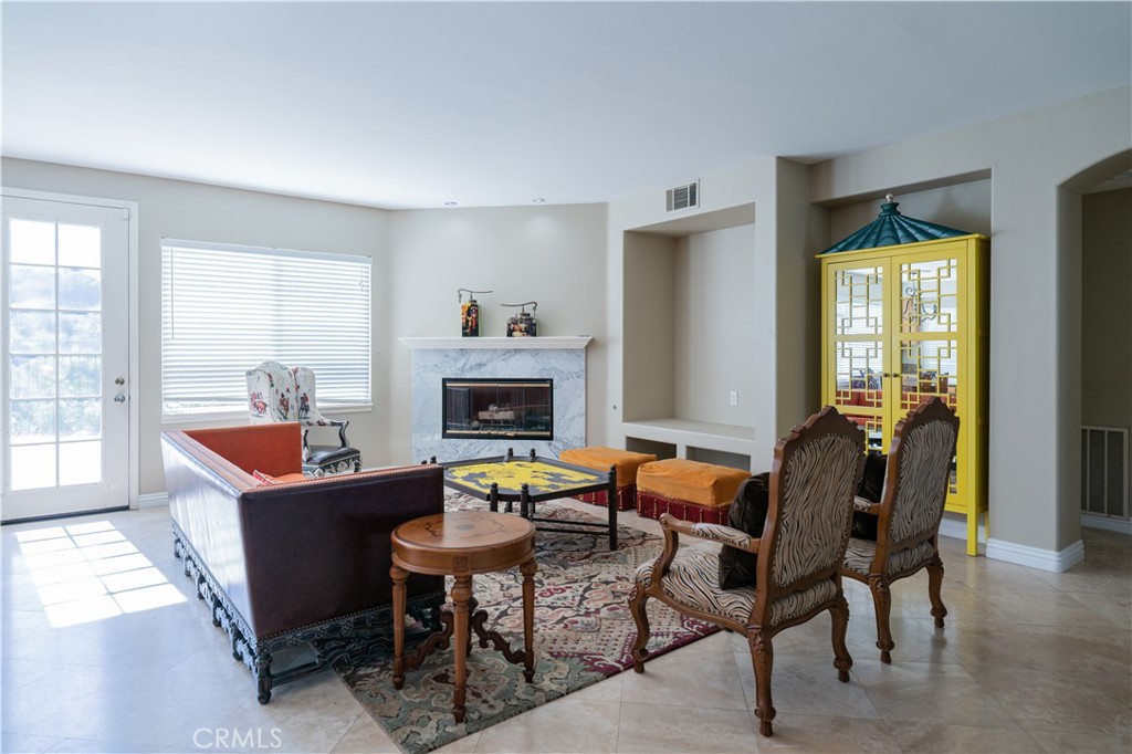 MLS #OC26122378 image #8