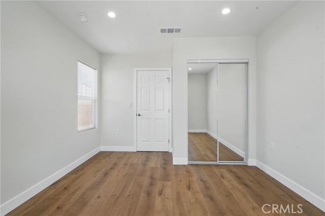8142 Vantage Avenue, North Hollywood CA: https://media.crmls.org/medias/392f6c1b-cee3-491a-9996-b446774768a9.jpg