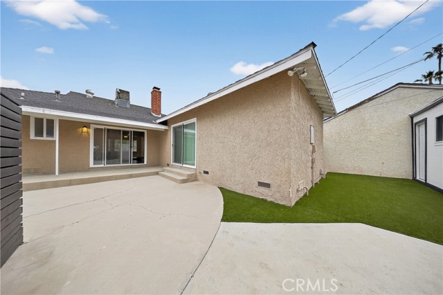 Detail Gallery Image 30 of 32 For 6906 Mclennan Ave, Lake Balboa,  CA 91406 - 3 Beds | 3 Baths