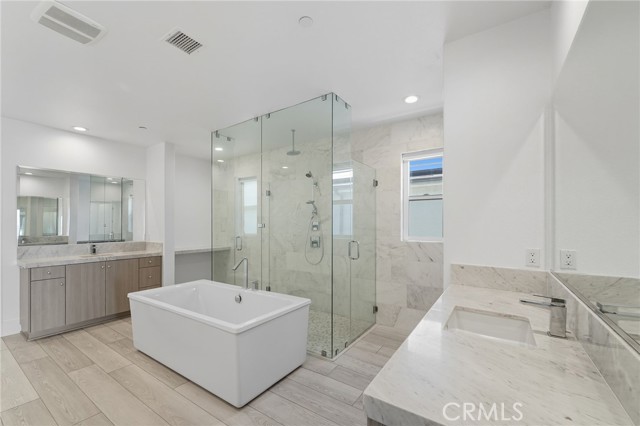 20508 W Shelley Lane, Porter Ranch CA: https://media.crmls.org/medias/39302f11-e1dd-40b3-b8da-cc6d48904ef1.jpg