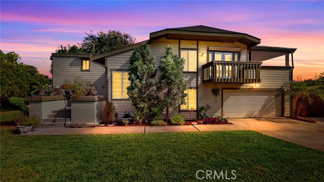 3288 Gibraltar Dr, Riverside, CA 92506