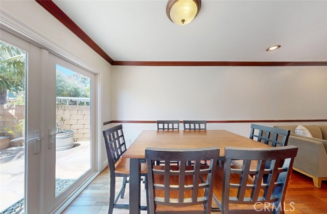 Detail Gallery Image 12 of 71 For 8492 Spring Cir, Huntington Beach,  CA 92646 - 4 Beds | 2/1 Baths