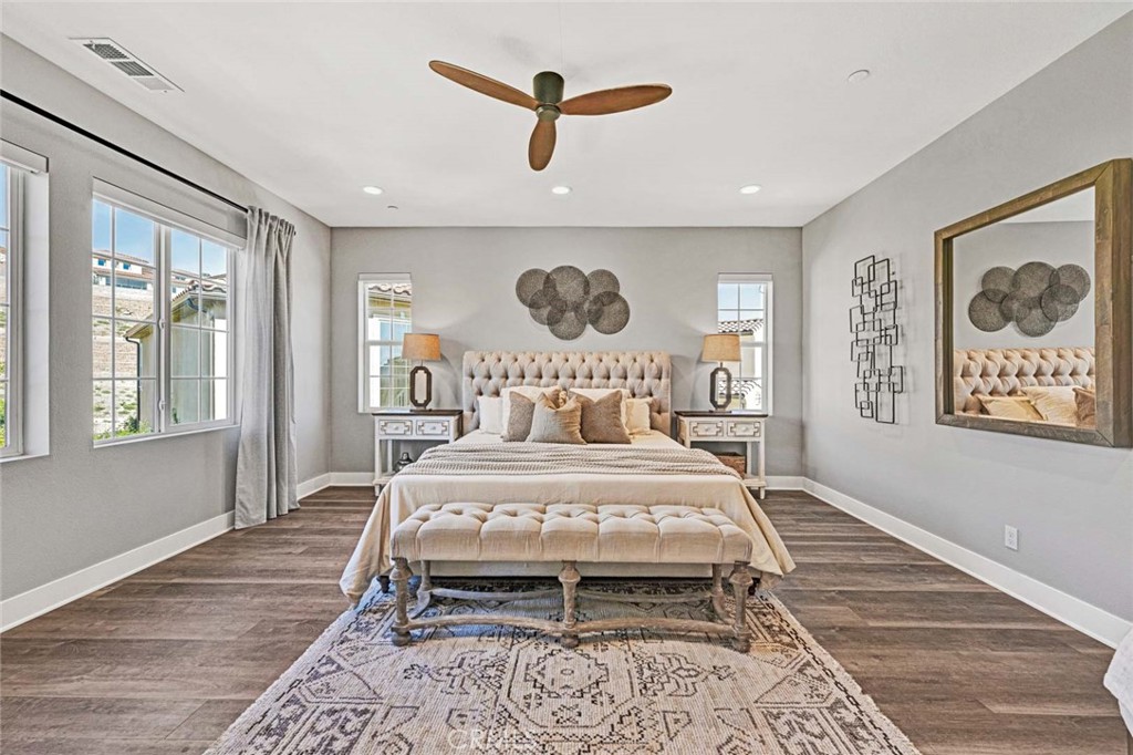 MLS #PW25251311 image #8