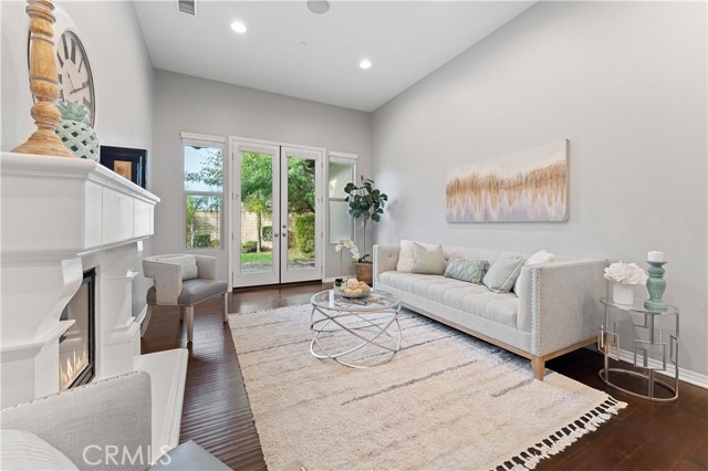 Image 4 of 19 For 1138 Las Colinas Way